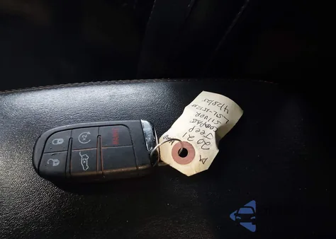 2021 Jeep Compass Limited 4X4 из США, поврежденный, VIN 3C4NJDCB8MT523718